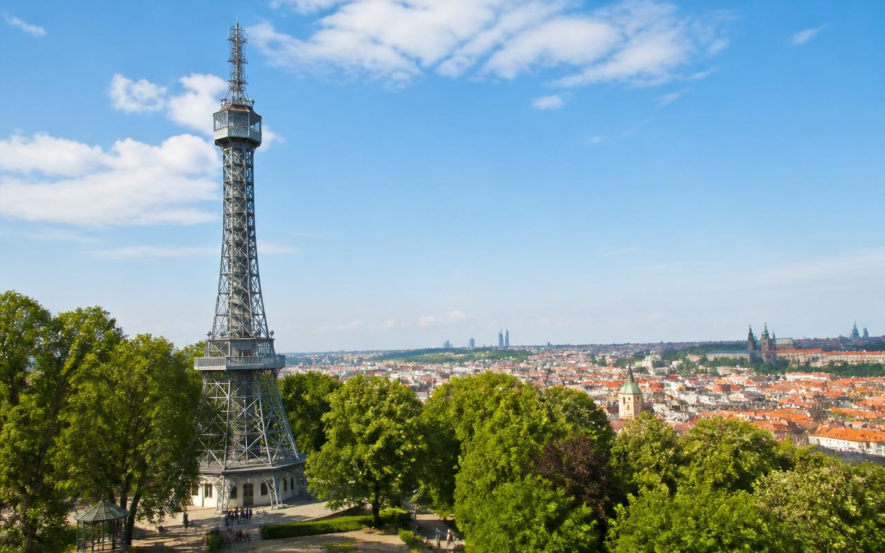 Petrín Tower Experience